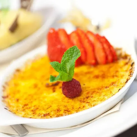 Zu Den Drei Linden - & Restaurant فندق فرملزكيرشن