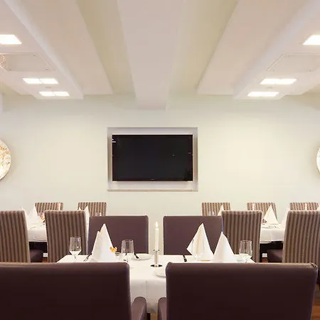 Zu Den Drei Linden 4* Wermelskirchen
