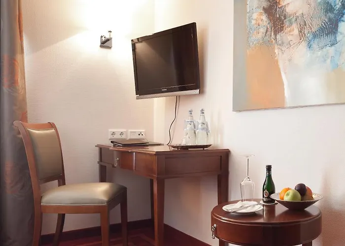 Hotel Zu Den Drei Linden - & Restaurant 4*