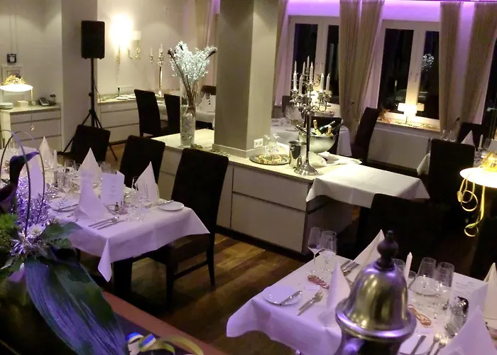 Hotel Zu Den Drei Linden - & Restaurant Wermelskirchen